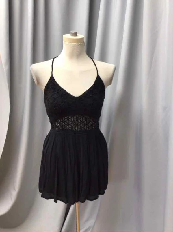 Dresses for holiday events -ABERCROMBIE & FITCH SIZE SMALL Ladies DRESS