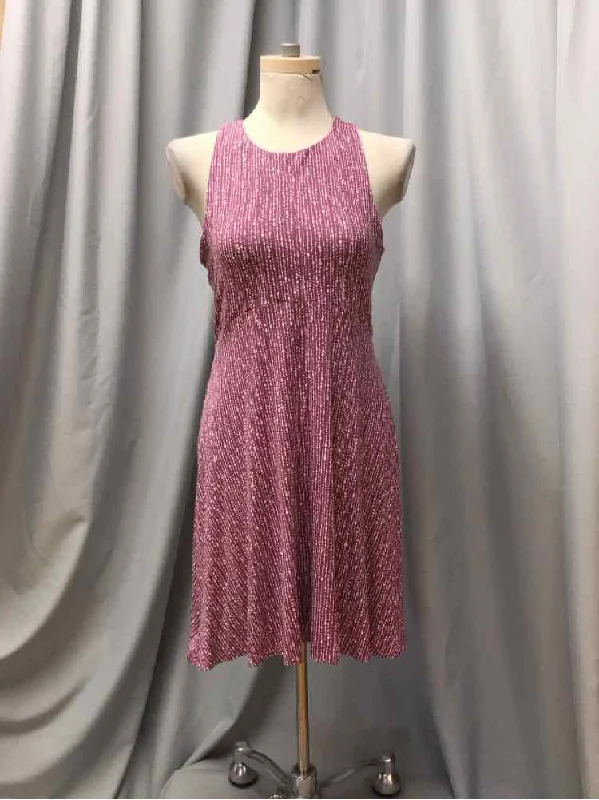 Dresses with bow tie detail -ATHLETA SIZE MEDIUM Ladies DRESS