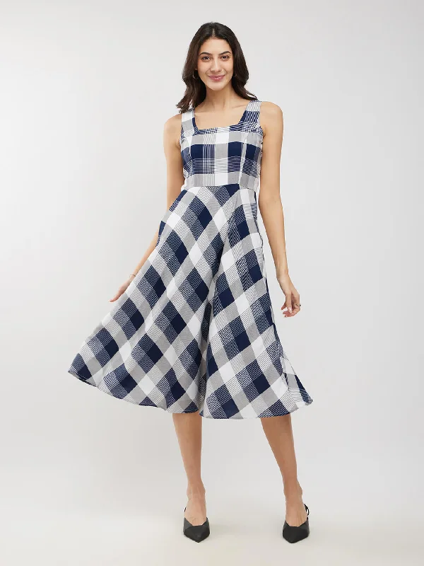 Short sleeve dresses for work -Rayon Checkered Dress - Blue