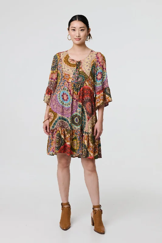 Dresses with pleated fabric details -Kaleidoscope Print 3/4 Sleeve Short Dress