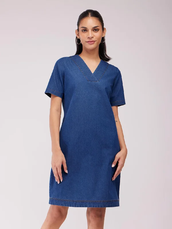 High fashion dresses for parties -Denim V-Neck Shift Dress - Navy Blue