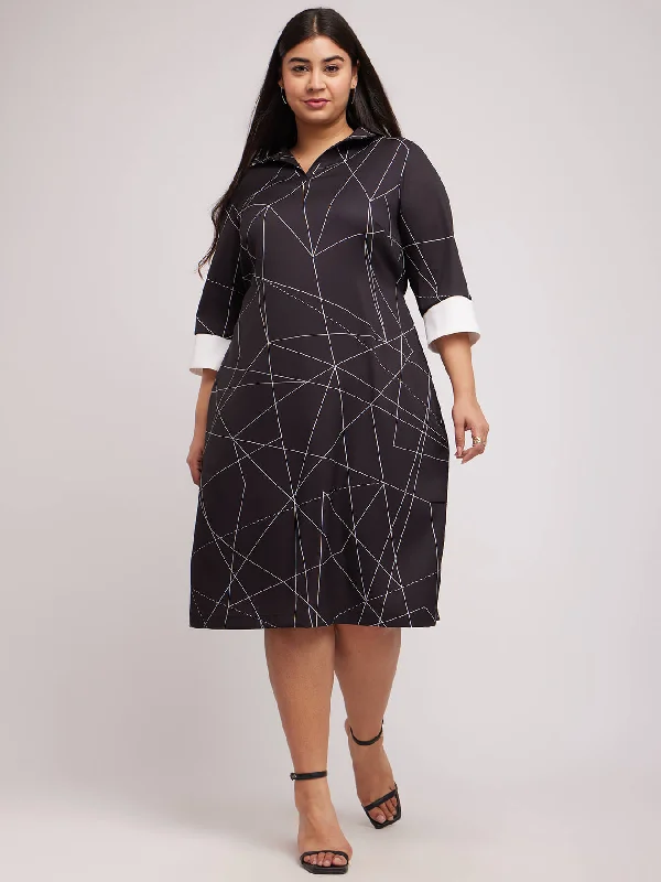 Dresses for holiday get-togethers -Geometric Print Shift Dress - Black And White