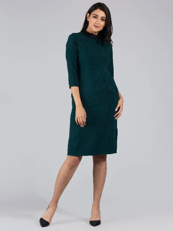 Sleeveless cocktail dresses -High Neck Colour Block Knee Length Dress - Dark green