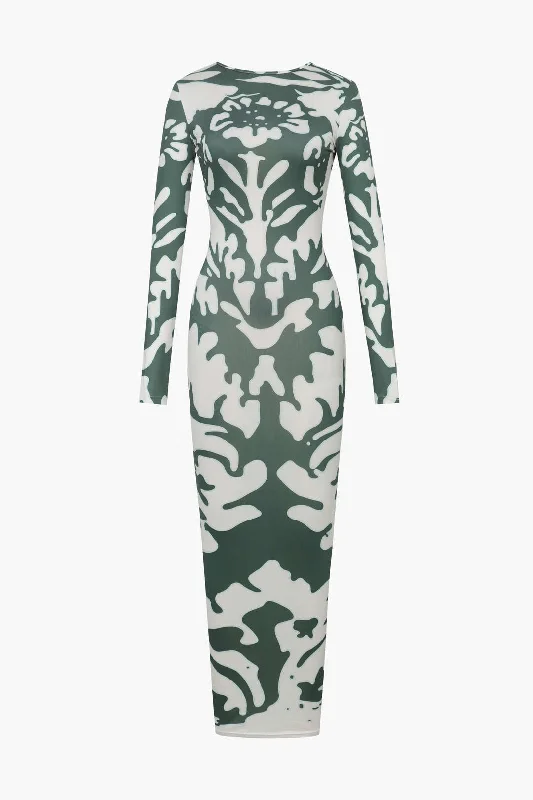 Comfortable dresses for weekends -Printed Long Sleeve Backless Maxi Dress