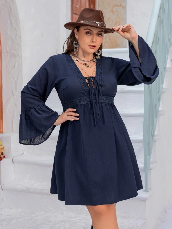 Light summer dresses -Plus Size Tie Front V-Neck Flare Sleeve Dress