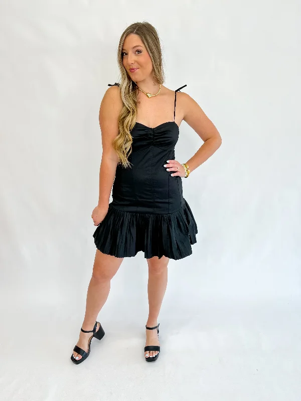 Trendy dresses for women -Sassy Sleek Black Dress